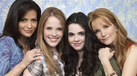 cast in switched at birth